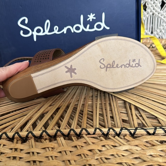 Splendid Leather Sandals - Picture 5 of 9